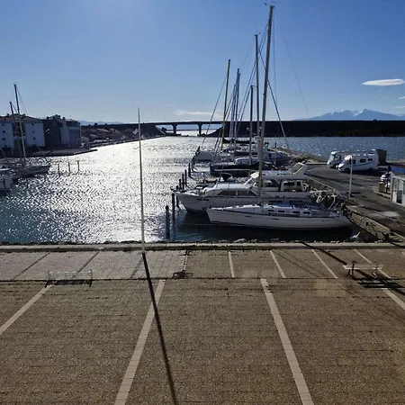 Apartment Terrasses De La Mediterranee 1 - 2 Pieces 5 Couchages Port Leucate. Ref: 4tm_529f Mae-0933