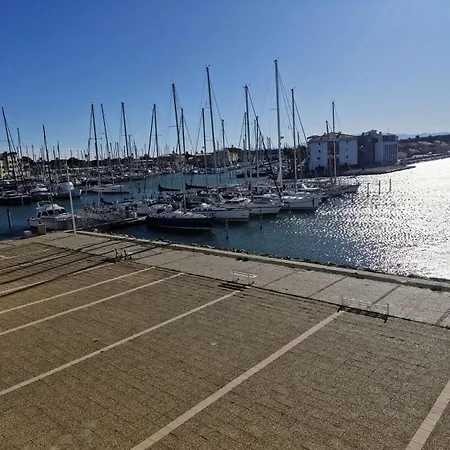 Résidence Terrasses De La Mediterranee 1 - 2 Pièces 5 Couchages Port Leucate. Réf: 4tm_529f Mae-0933 *